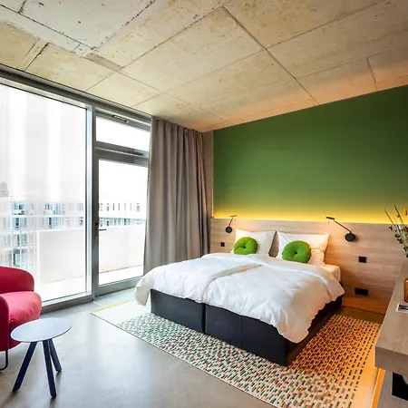 Theclouth 3* Cologne