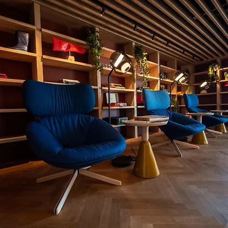 Hotel Theclouth Cologne