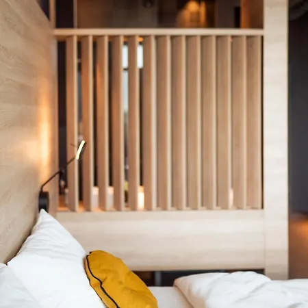 Theclouth Hotel 3*